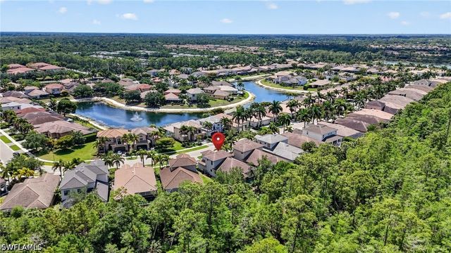 1454 Serrano CIR, Naples, FL 34105