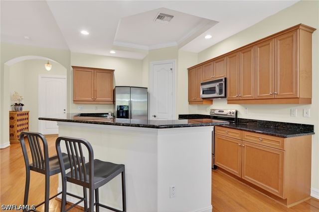 1454 Serrano CIR, Naples, FL 34105