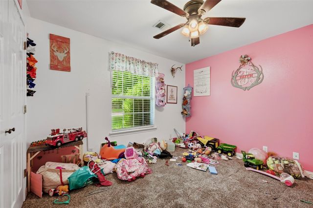 205 3rd Street, Whitesboro, TX 76273