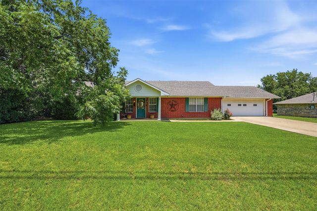 205 3rd Street, Whitesboro, TX 76273