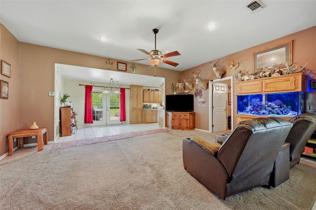 205 3rd Street, Whitesboro, TX 76273