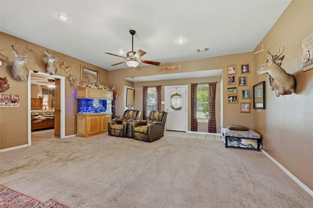 205 3rd Street, Whitesboro, TX 76273