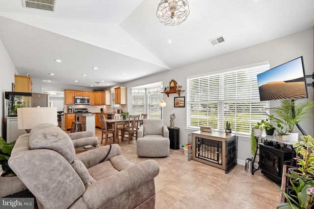 121 COTTAGE ST, Millville, NJ 08332