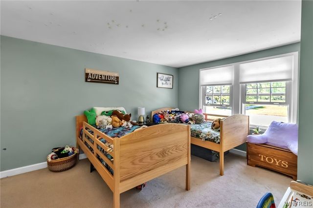 10056 Greiner Road, Clarence, NY 14031