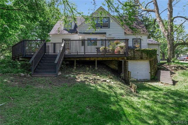10056 Greiner Road, Clarence, NY 14031