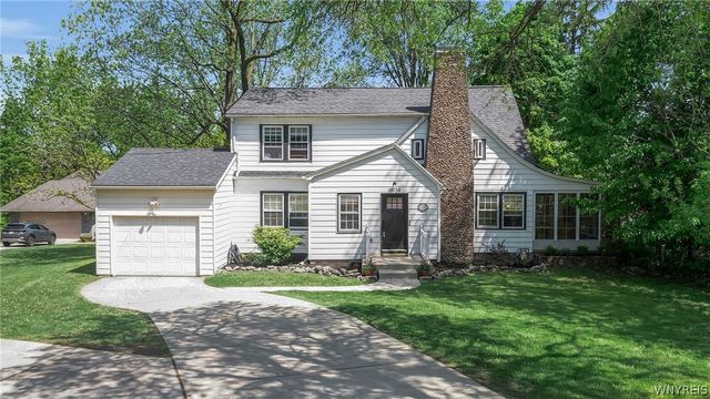 10056 Greiner Road, Clarence, NY 14031