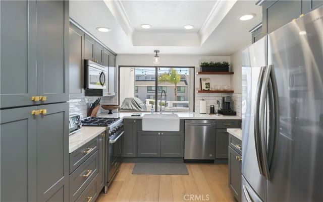 10 Ima Loa Court, Newport Beach, CA 92663