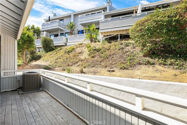 10 Ima Loa Court, Newport Beach, CA 92663