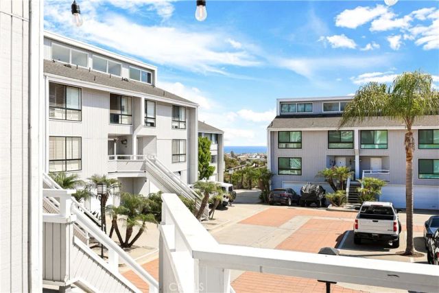 10 Ima Loa Court, Newport Beach, CA 92663