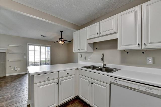 2030 Britley Park Crossing, Woodstock, GA 30189