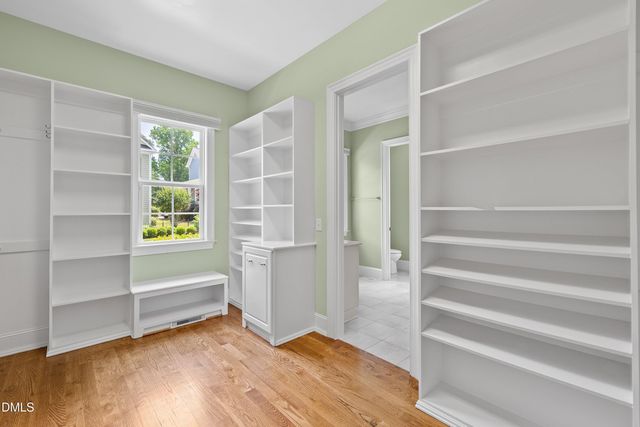 1905 Green Oaks Parkway, Holly Springs, NC 27540