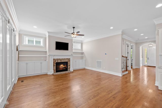 1905 Green Oaks Parkway, Holly Springs, NC 27540