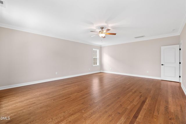 1905 Green Oaks Parkway, Holly Springs, NC 27540