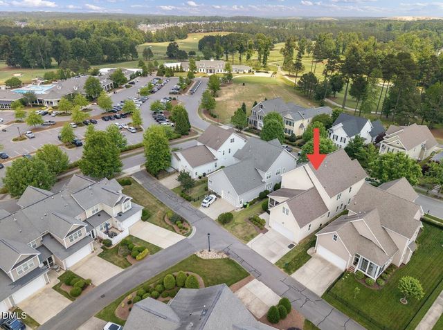 1905 Green Oaks Parkway, Holly Springs, NC 27540