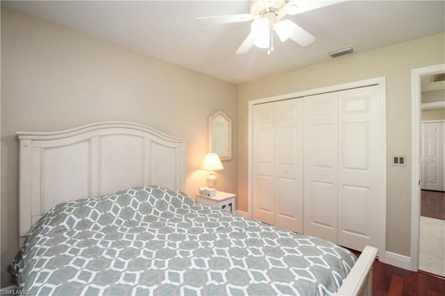 333 Wentworth CT, Naples, FL 34104