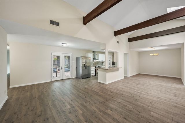 1926 Maple Lakes Drive, Houston, TX 77339