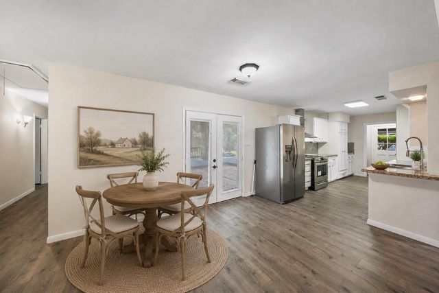 1926 Maple Lakes Drive, Houston, TX 77339