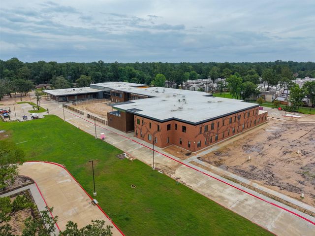 1926 Maple Lakes Drive, Houston, TX 77339