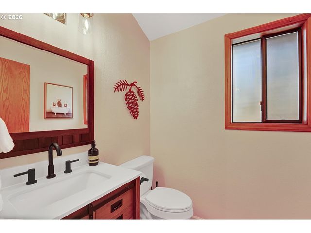 17704 ROGUE Ln, Sunriver, OR 97707