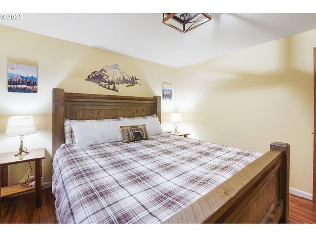 17704 ROGUE Ln, Sunriver, OR 97707