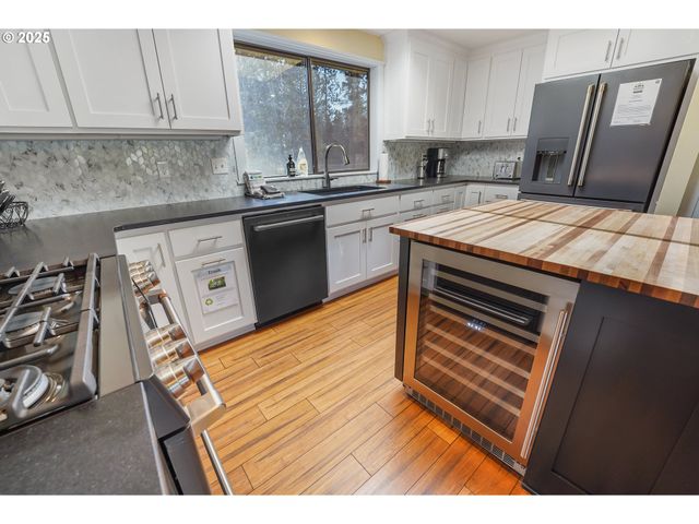 17704 ROGUE Ln, Sunriver, OR 97707