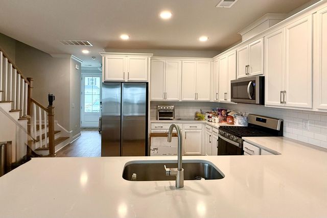 362 Green Fern Drive, Summerville, SC 29483