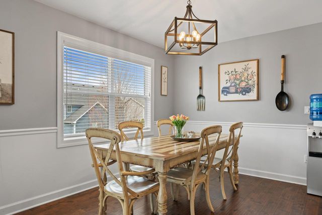 724 N Joshua LANE, Lake Geneva, WI 53147