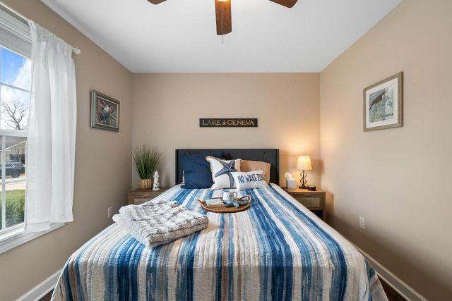724 N Joshua LANE, Lake Geneva, WI 53147