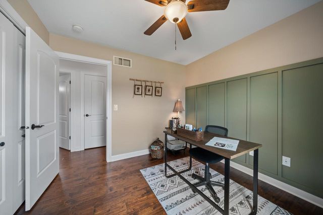 724 N Joshua LANE, Lake Geneva, WI 53147