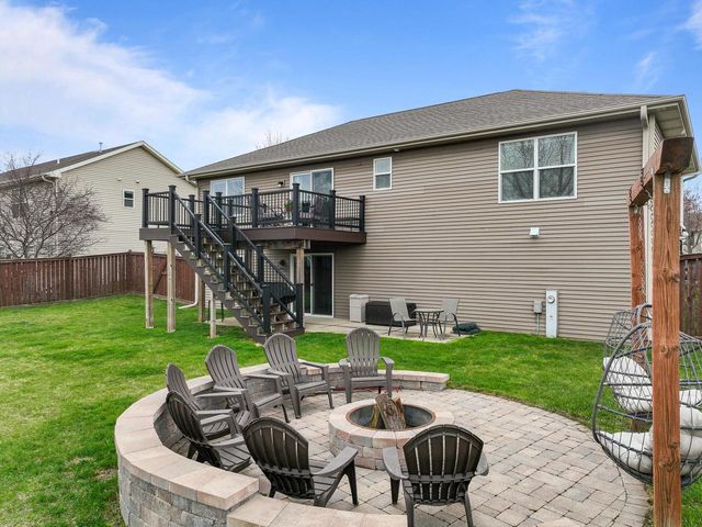 724 N Joshua LANE, Lake Geneva, WI 53147