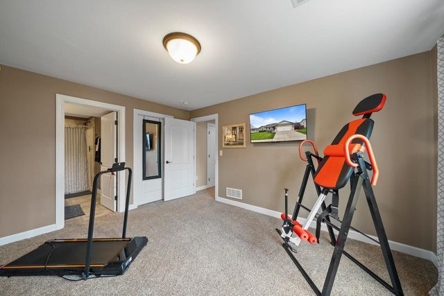 724 N Joshua LANE, Lake Geneva, WI 53147