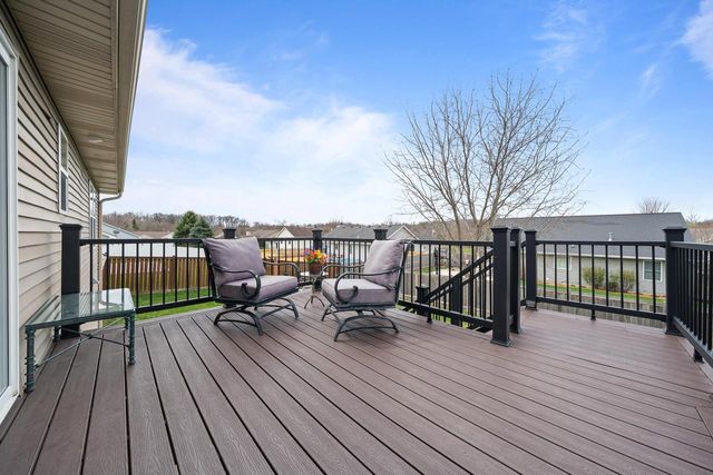724 N Joshua LANE, Lake Geneva, WI 53147