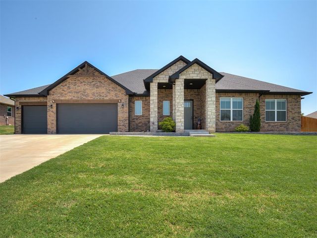 11406 Blue Heron Creek, Guthrie, OK 73044