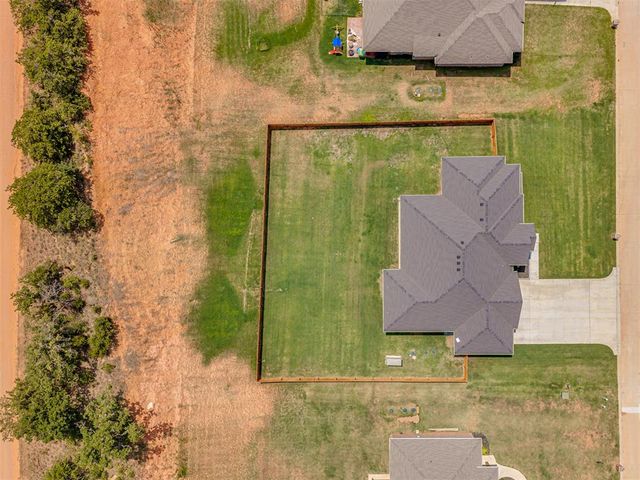 11406 Blue Heron Creek, Guthrie, OK 73044
