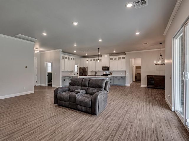 11406 Blue Heron Creek, Guthrie, OK 73044