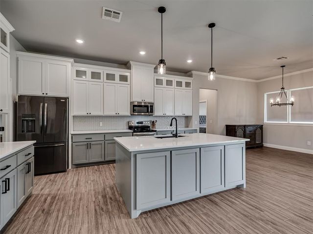 11406 Blue Heron Creek, Guthrie, OK 73044