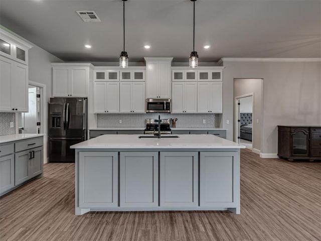 11406 Blue Heron Creek, Guthrie, OK 73044