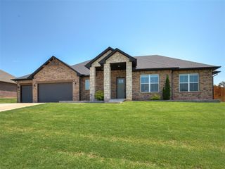 11406 Blue Heron Creek, Guthrie, OK 73044