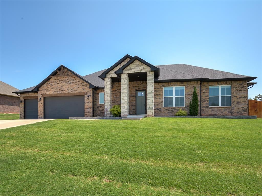 11406 Blue Heron Creek, Guthrie, OK 73044