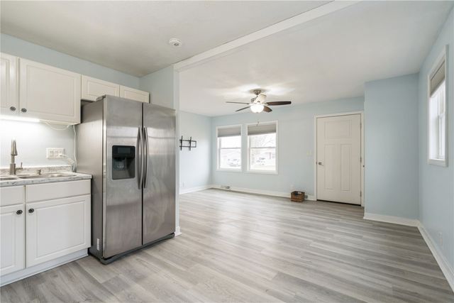 135 Eastview Drive NW, Cedar Rapids, IA 52405