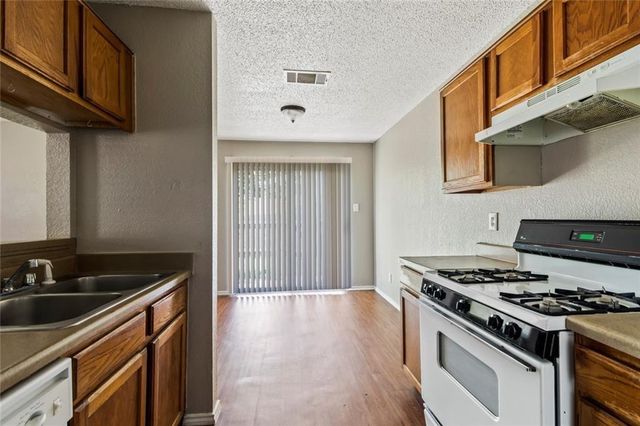 1222 Orchard Park CIR, Pflugerville, TX 78660