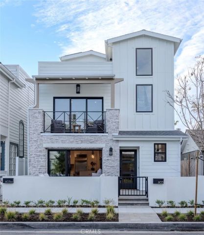 603 Acacia Avenue A, Corona Del Mar, CA 92625