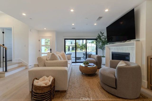 603 Acacia Avenue A, Corona Del Mar, CA 92625