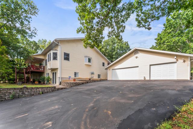 127 Trails End Street, Branson West, MO 65737