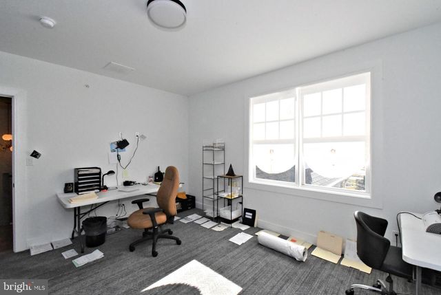 10 RICHARDS WAY, Ambler, PA 19002