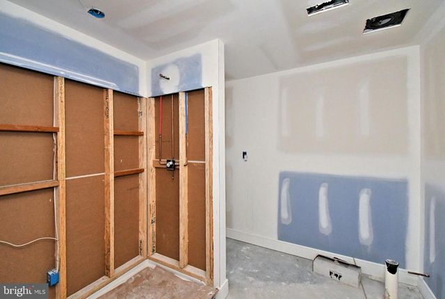 10 RICHARDS WAY, Ambler, PA 19002