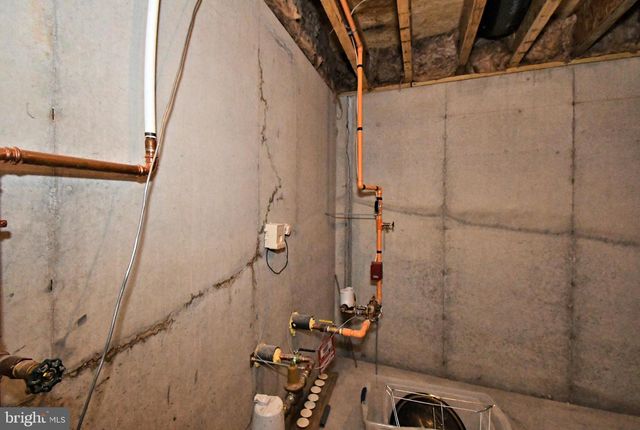 10 RICHARDS WAY, Ambler, PA 19002