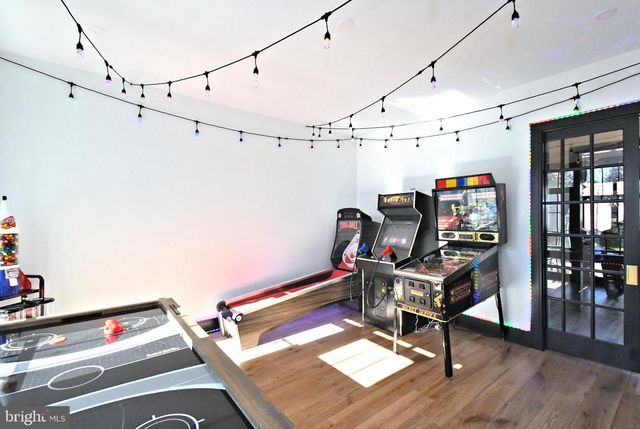 10 RICHARDS WAY, Ambler, PA 19002