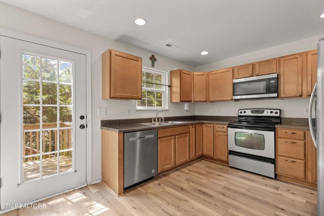 814 Blue Spruce Way, Knoxville, TN 37912