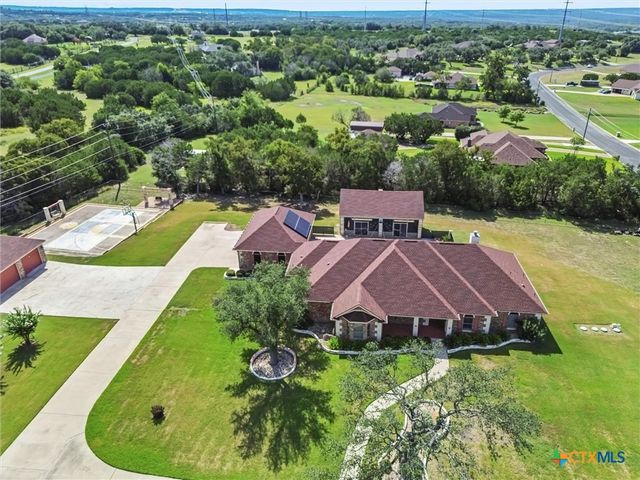 180 Honeysuckle Drive, Killeen, TX 76549